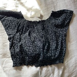 Urban Outfitters Off the Shoulder Top NWT